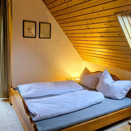 Eulennest Im An Der Holzecke Casa de Férias Schnelldorf